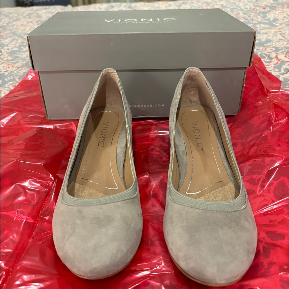 Vionic pumps, Olympia Natalie slate Grey, size 5